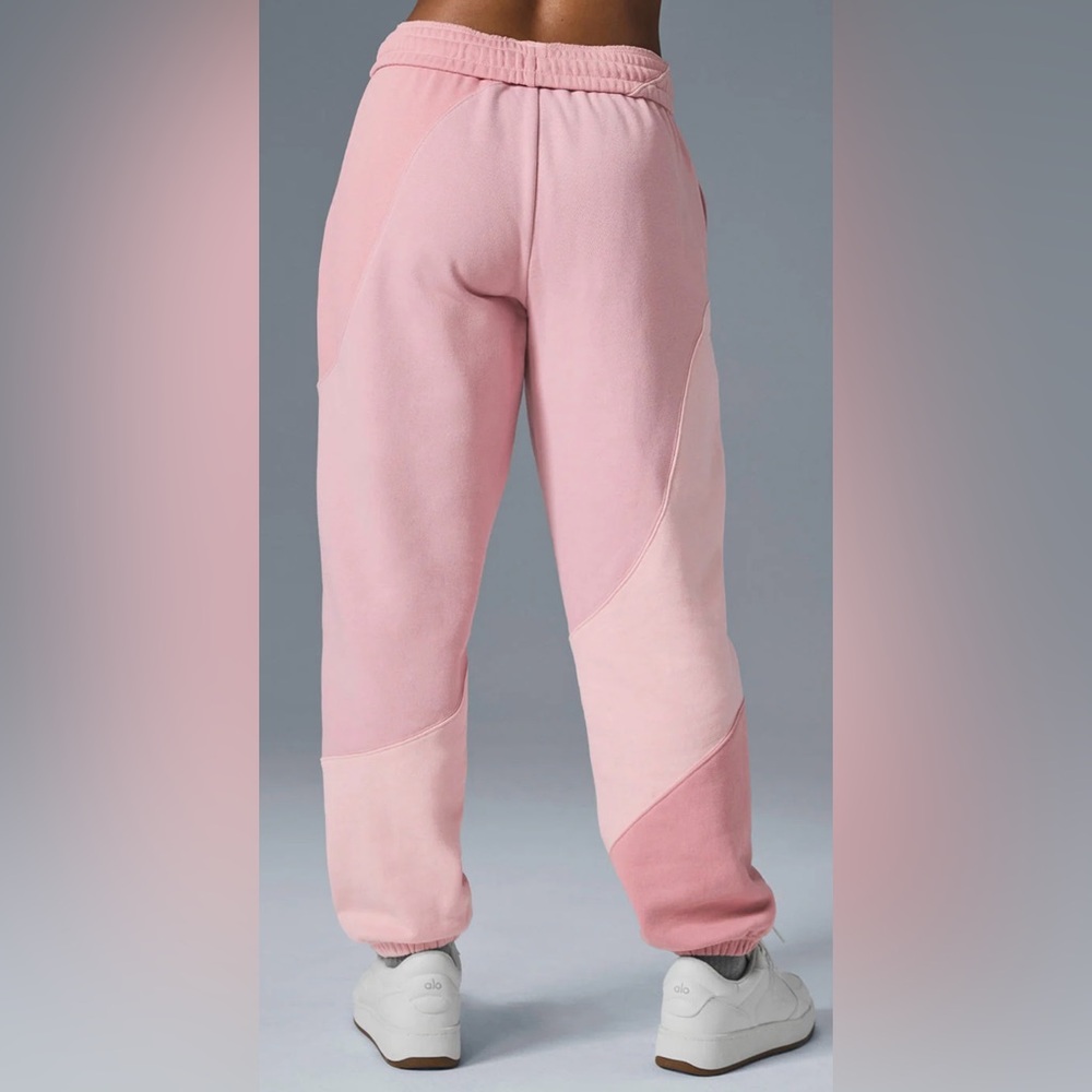 Alo Yoga Nwot Make Waves Sweatpants Sunset Pink Tonal Special Edition Color S View 3